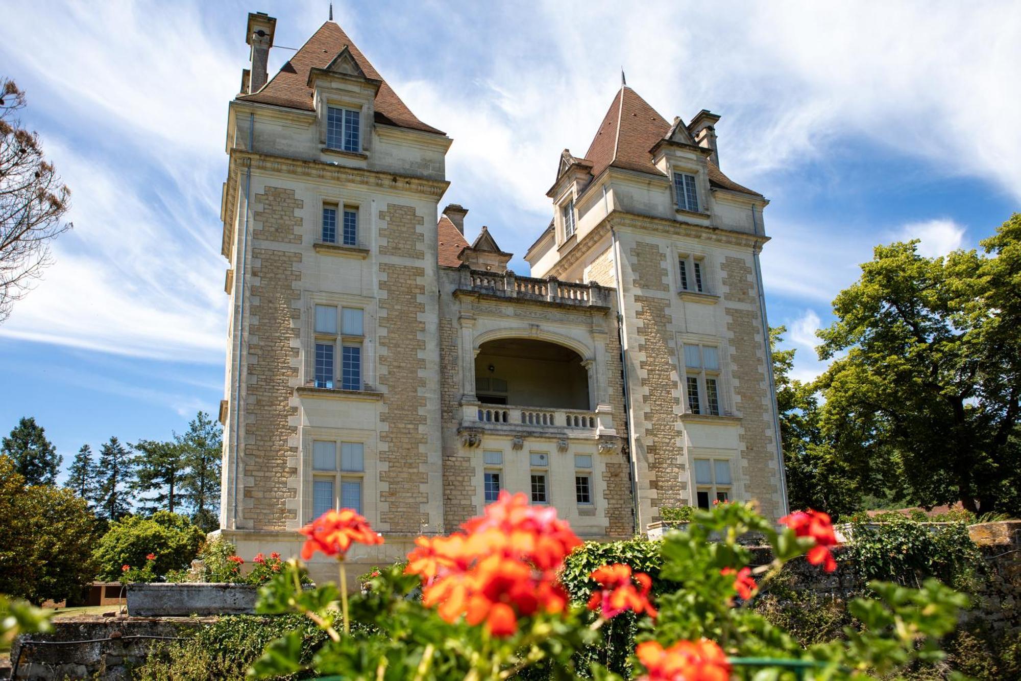 Domaine De Monrecour - Hotel & Restaurant - Proche De Sarlat Saint-Vincent-de-Cosse Exterior photo